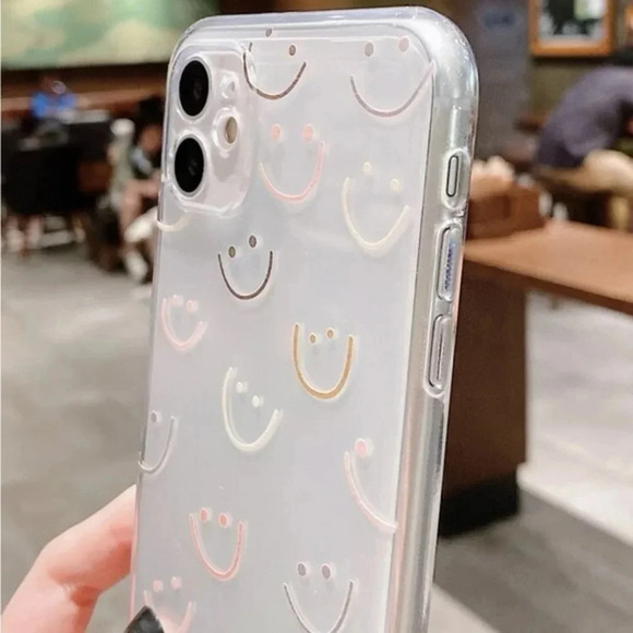 ⚠️Clearance🫧iPhone 14/Pro/Pro Max Cute Smiley Face Clear iPhone Case Brand New - Picture 2 of 4